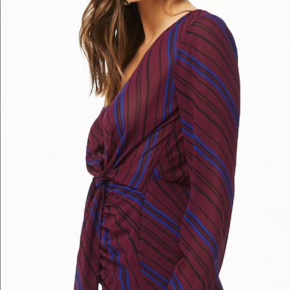 Striped tie front mini - Picture 2 of 2